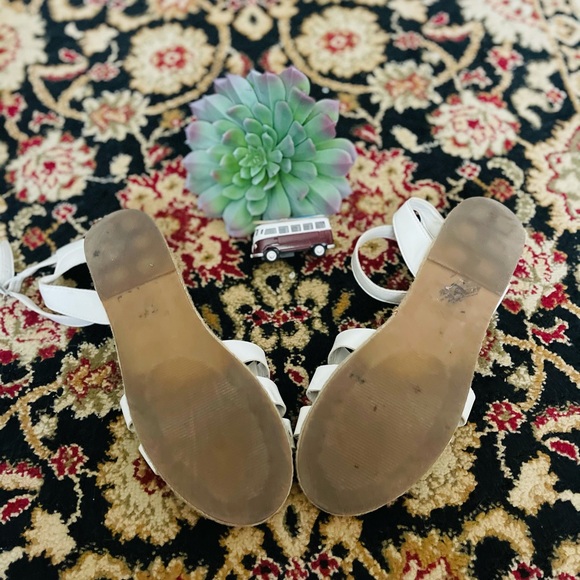 Mudd Sandals - Picture 2 of 3